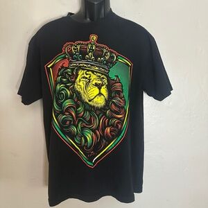 Ogabel Lion T Shirt 21" armpit to armpit Gently worn Cotton blend No size